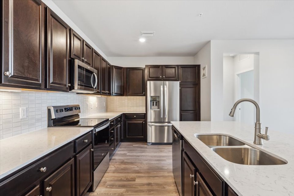 2301 485 Interlocken Blvd., #301